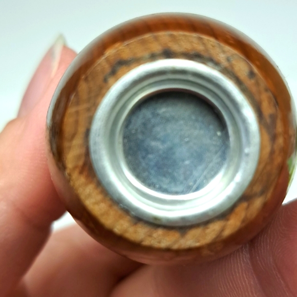 Vintage wood bowling pin and ball salt and pepper set - Picture 3 of 9